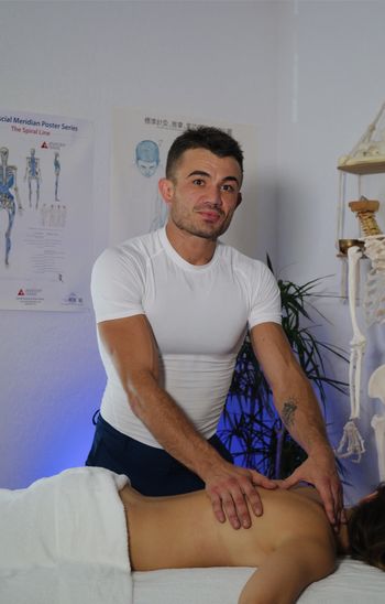 Sports Massage <i>by Nick</i>