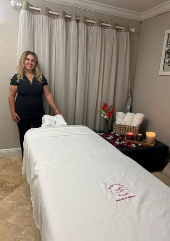 At-Home Massage <i>by Sandra</i>